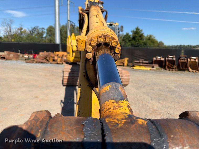 image for item DT2945 2015 Komatsu PC138USLC-10 excavator
