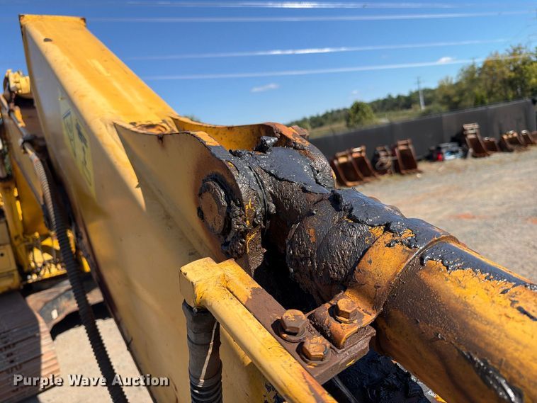 image for item DT2945 2015 Komatsu PC138USLC-10 excavator