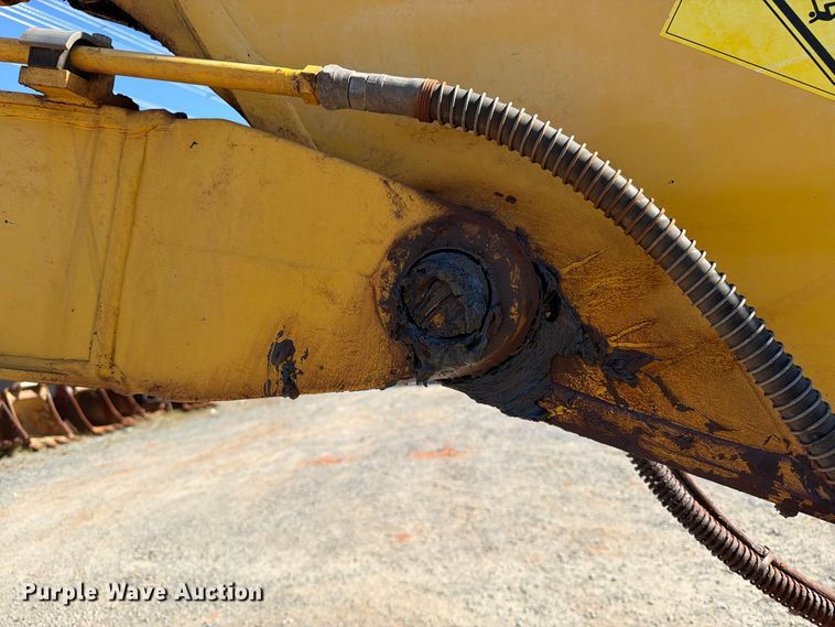 image for item DT2945 2015 Komatsu PC138USLC-10 excavator