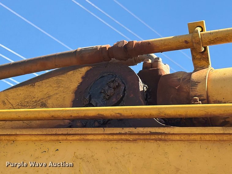 image for item DT2945 2015 Komatsu PC138USLC-10 excavator