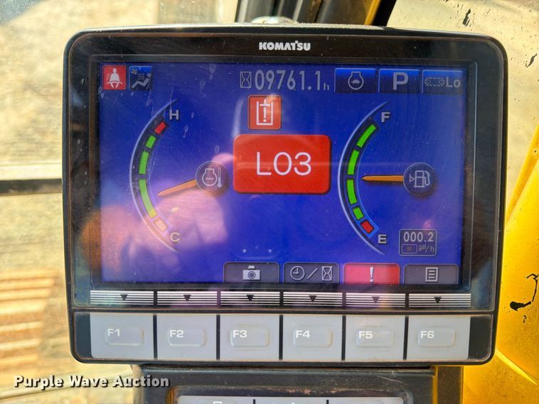 image for item DT2945 2015 Komatsu PC138USLC-10 excavator