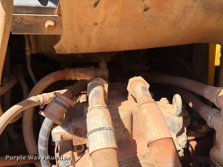 image for item DT2945 2015 Komatsu PC138USLC-10 excavator