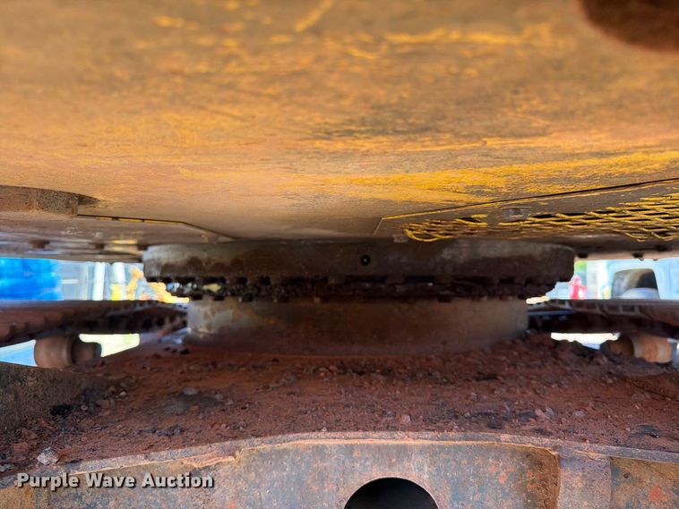 image for item DT2945 2015 Komatsu PC138USLC-10 excavator