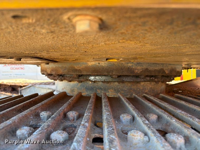 image for item DT2945 2015 Komatsu PC138USLC-10 excavator