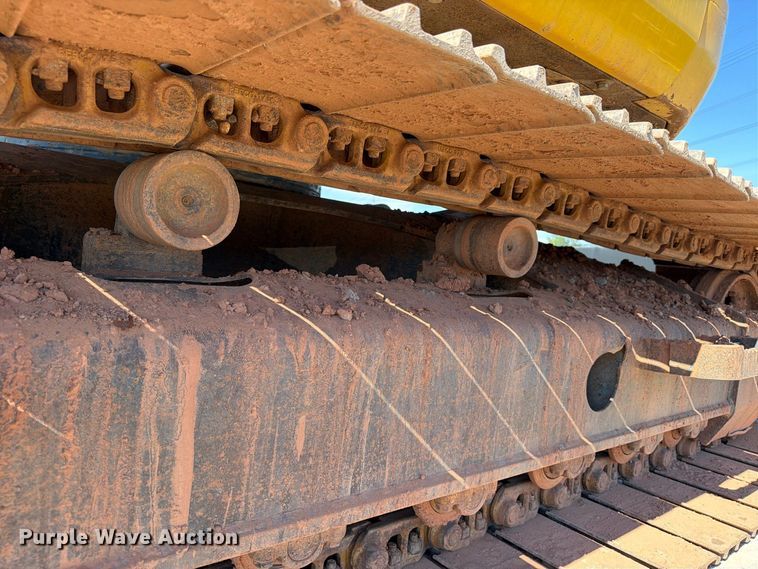 image for item DT2945 2015 Komatsu PC138USLC-10 excavator