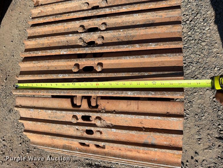 image for item DT2945 2015 Komatsu PC138USLC-10 excavator