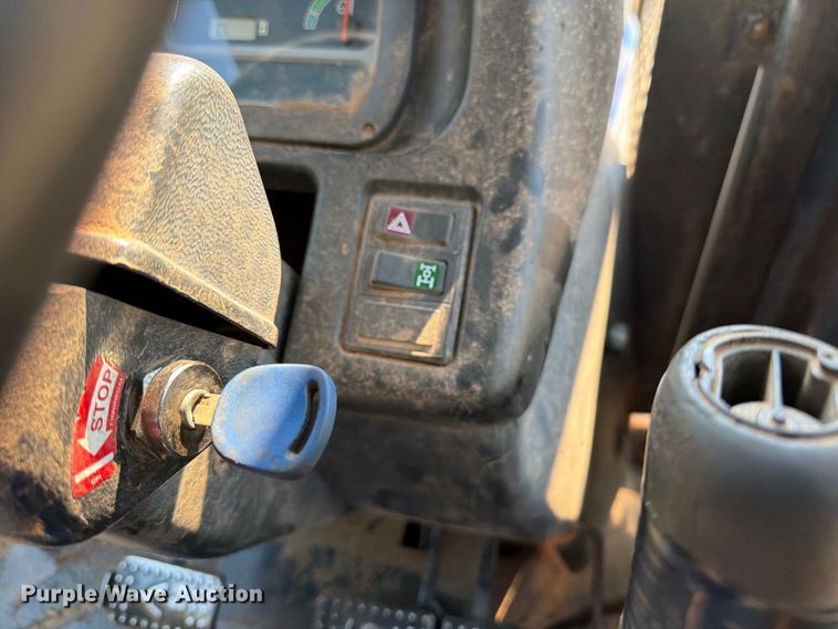 image for item DT2963 2013 New Holland TS6.120 tractor