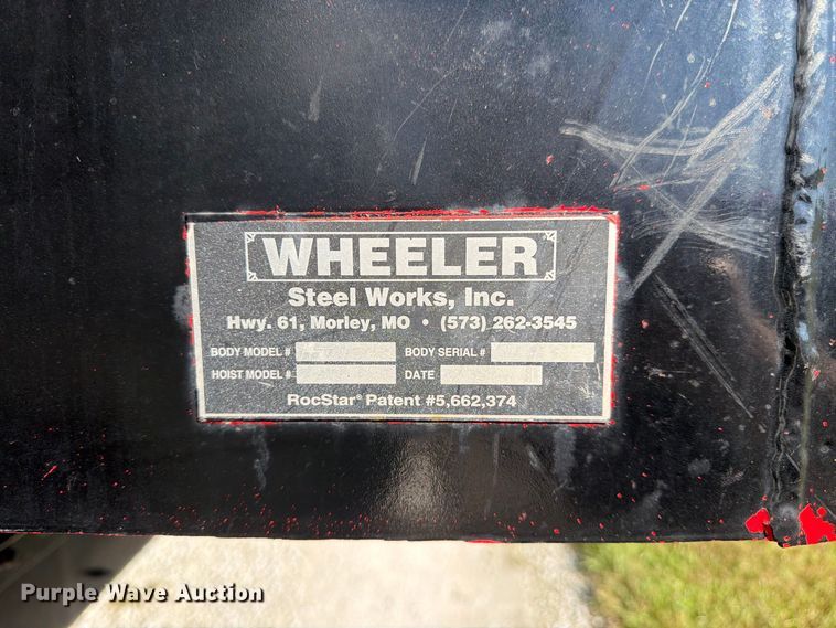 image for item DT3037 1990 Freightliner FLD dump truck