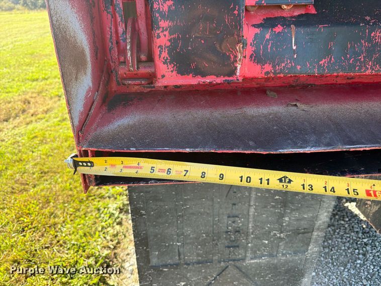 image for item DT3037 1990 Freightliner FLD dump truck