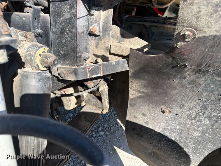 image for item DT3037 1990 Freightliner FLD dump truck