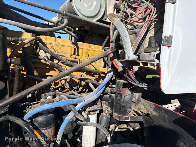 image for item DT3037 1990 Freightliner FLD dump truck