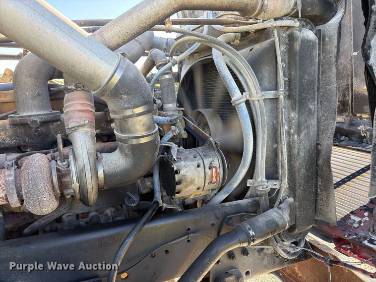 image for item DT3037 1990 Freightliner FLD dump truck