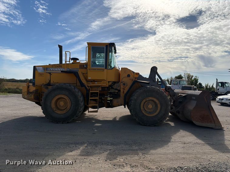 image for item DV2135 1998 Volvo L150C wheel loader
