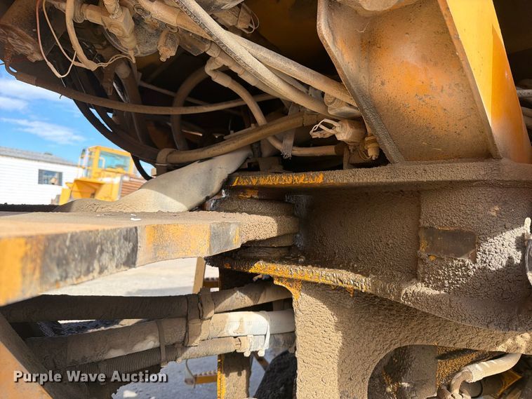 image for item DV2135 1998 Volvo L150C wheel loader