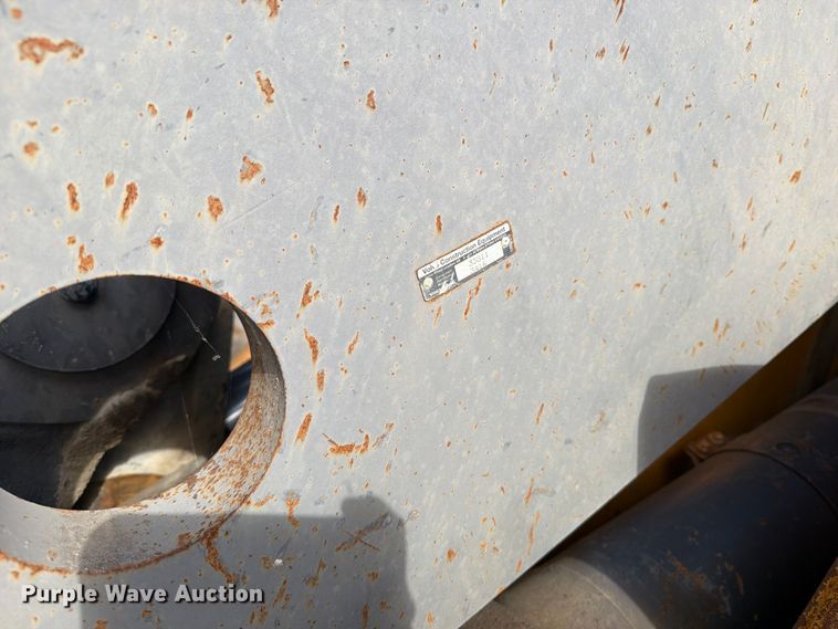 image for item DV2135 1998 Volvo L150C wheel loader