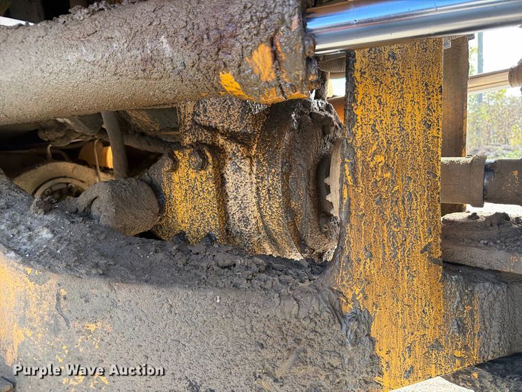 image for item DV2135 1998 Volvo L150C wheel loader