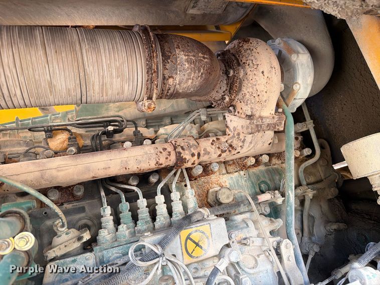 image for item DV2135 1998 Volvo L150C wheel loader