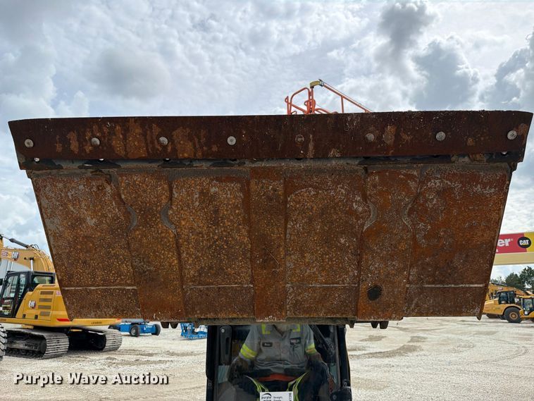 image for item DV7396 2023 Caterpillar 239D3 tracked skid steer loader