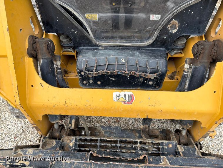 image for item DV7396 2023 Caterpillar 239D3 tracked skid steer loader