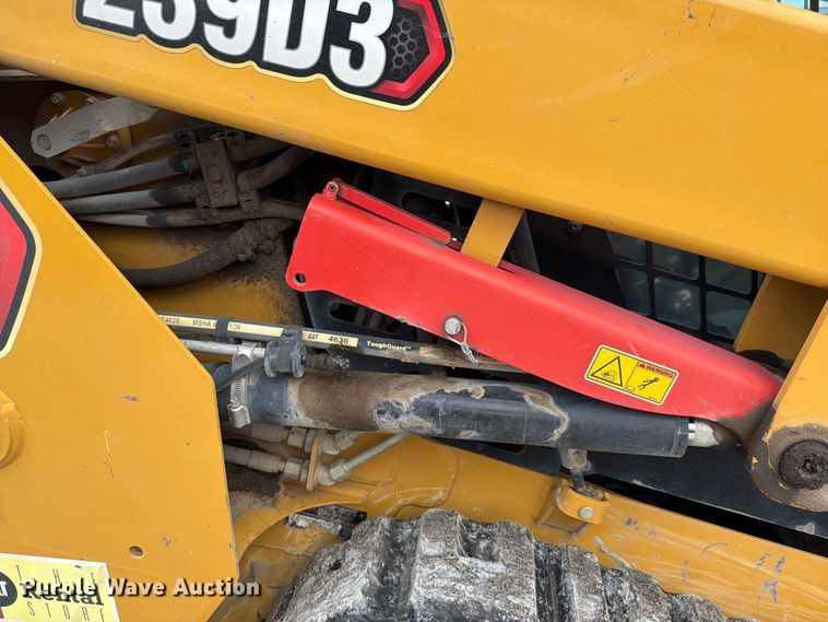 image for item DV7396 2023 Caterpillar 239D3 tracked skid steer loader