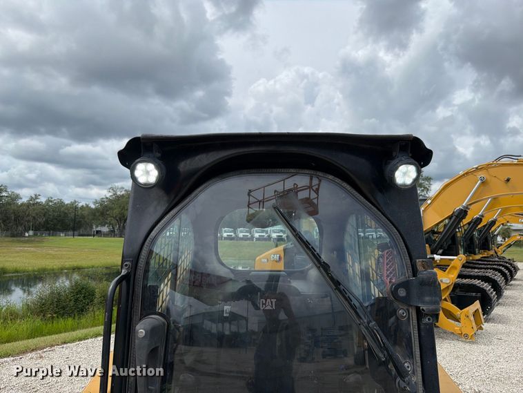 image for item DV7396 2023 Caterpillar 239D3 tracked skid steer loader