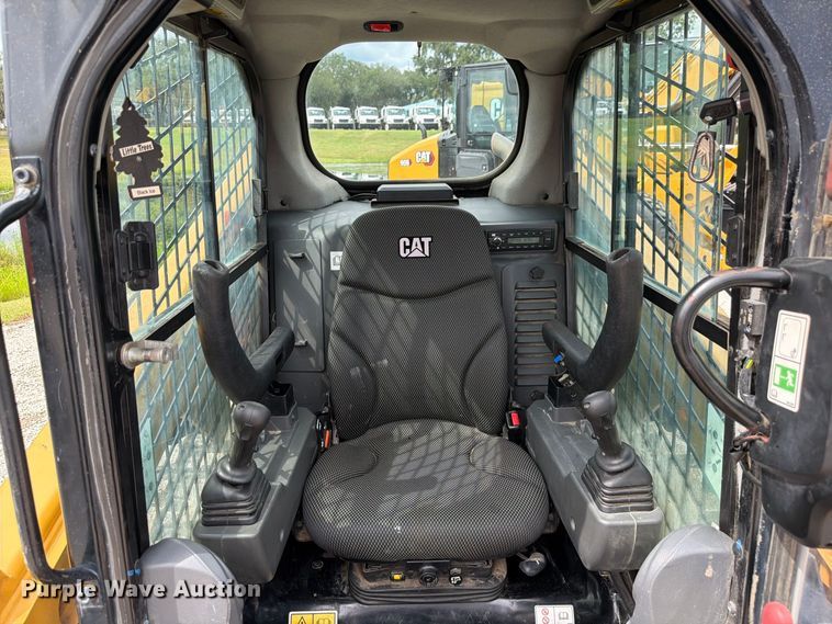image for item DV7396 2023 Caterpillar 239D3 tracked skid steer loader
