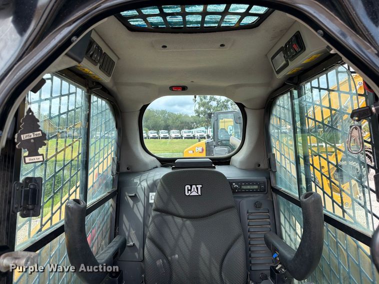 image for item DV7396 2023 Caterpillar 239D3 tracked skid steer loader