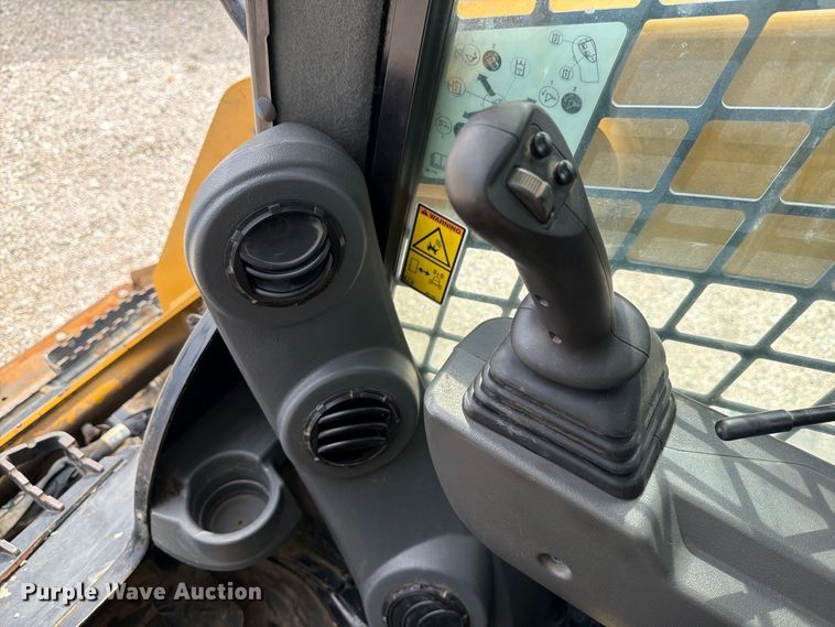 image for item DV7396 2023 Caterpillar 239D3 tracked skid steer loader