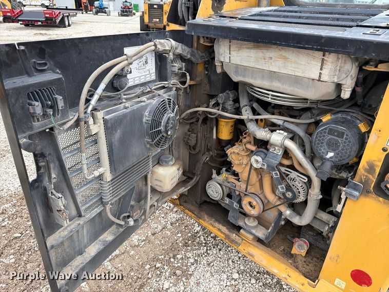 image for item DV7396 2023 Caterpillar 239D3 tracked skid steer loader