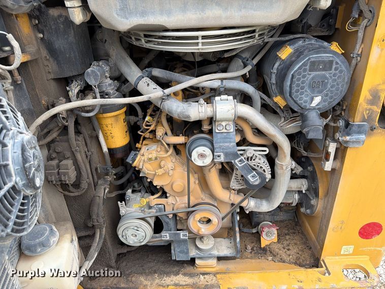 image for item DV7396 2023 Caterpillar 239D3 tracked skid steer loader
