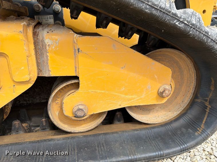 image for item DV7396 2023 Caterpillar 239D3 tracked skid steer loader