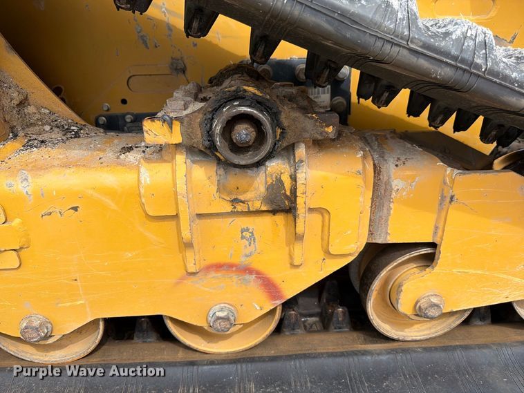 image for item DV7396 2023 Caterpillar 239D3 tracked skid steer loader