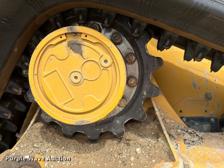 image for item DV7396 2023 Caterpillar 239D3 tracked skid steer loader