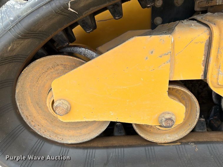 image for item DV7396 2023 Caterpillar 239D3 tracked skid steer loader