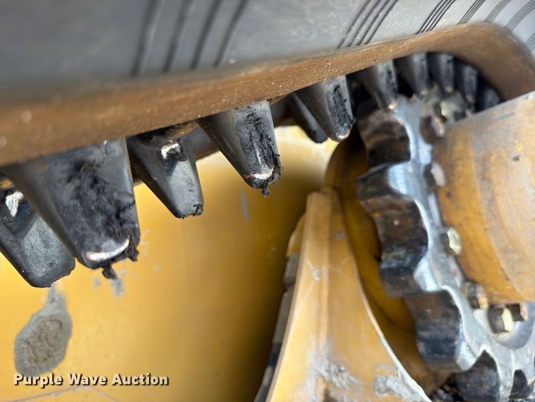 image for item DV7396 2023 Caterpillar 239D3 tracked skid steer loader