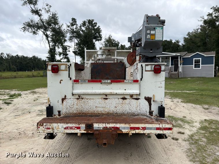 image for item DV7398 2008 Ford F650 Crew Cab utility / service truck