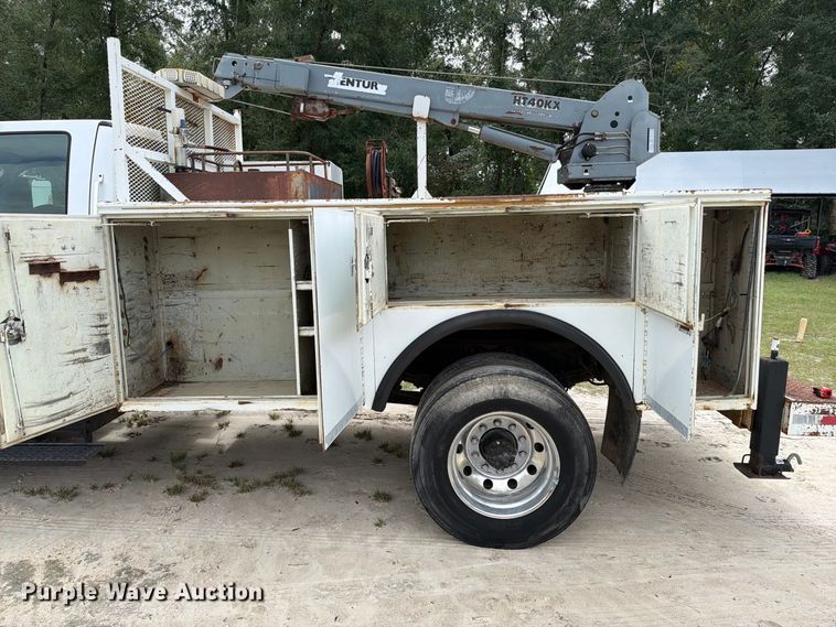 image for item DV7398 2008 Ford F650 Crew Cab utility / service truck