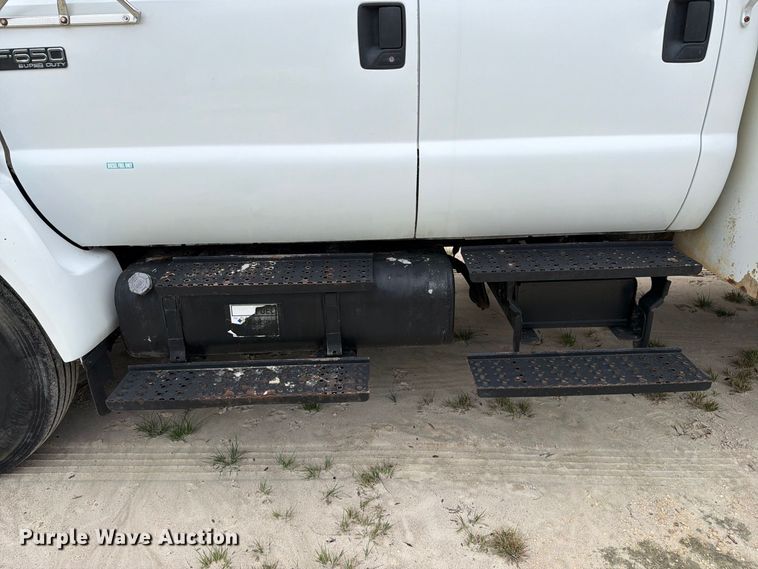 image for item DV7398 2008 Ford F650 Crew Cab utility / service truck