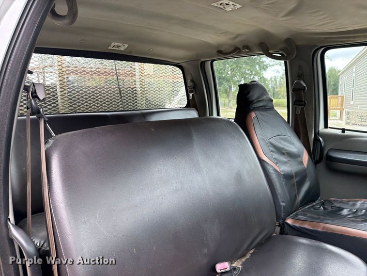 image for item DV7398 2008 Ford F650 Crew Cab utility / service truck