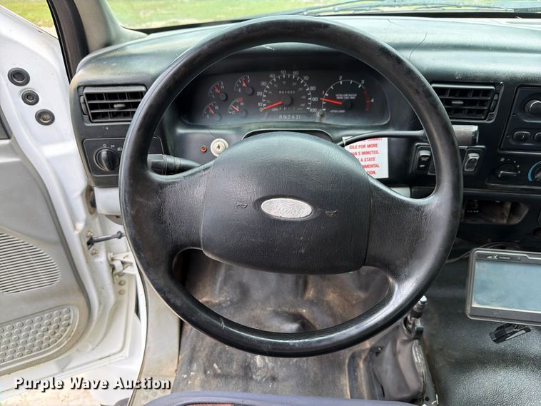 image for item DV7398 2008 Ford F650 Crew Cab utility / service truck