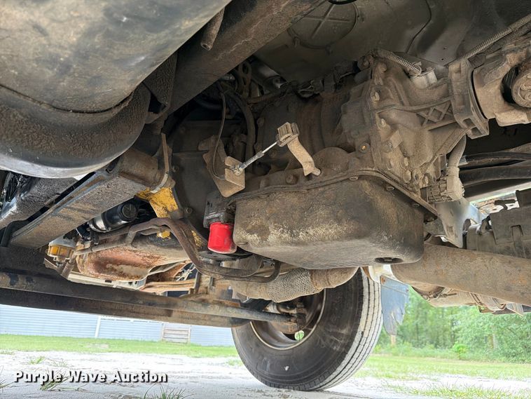 image for item DV7398 2008 Ford F650 Crew Cab utility / service truck