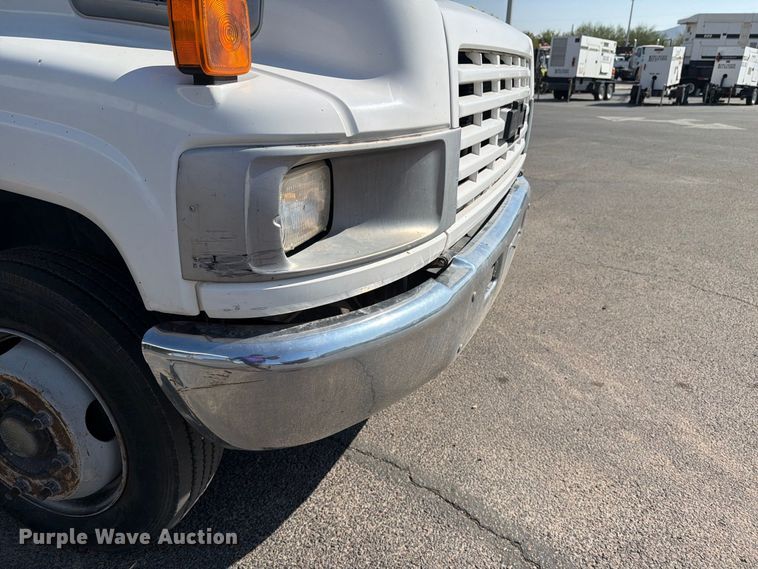 image for item DV8625 2005 Chevrolet C4500 utility / service truck