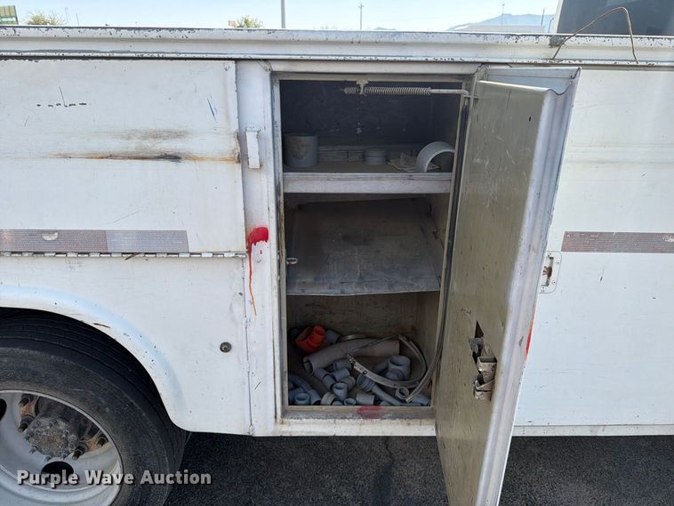 image for item DV8625 2005 Chevrolet C4500 utility / service truck