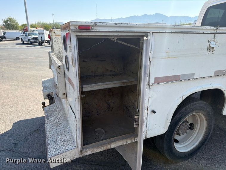 image for item DV8625 2005 Chevrolet C4500 utility / service truck