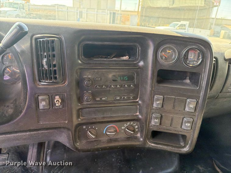 image for item DV8625 2005 Chevrolet C4500 utility / service truck