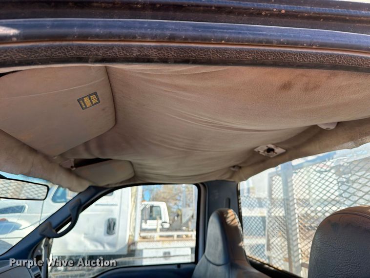 image for item DV8683 1999 Ford F450 bucket truck