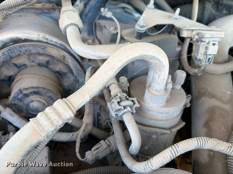 image for item DV8683 1999 Ford F450 bucket truck