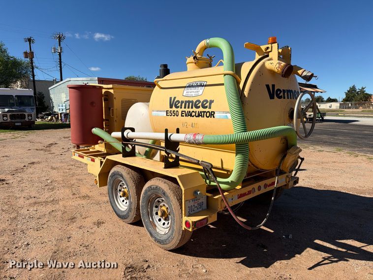 image for item DV8686 2000 Vermeer E550 vacuum excavator