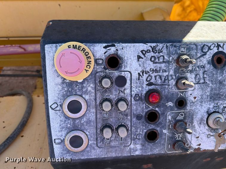 image for item DV8686 2000 Vermeer E550 vacuum excavator