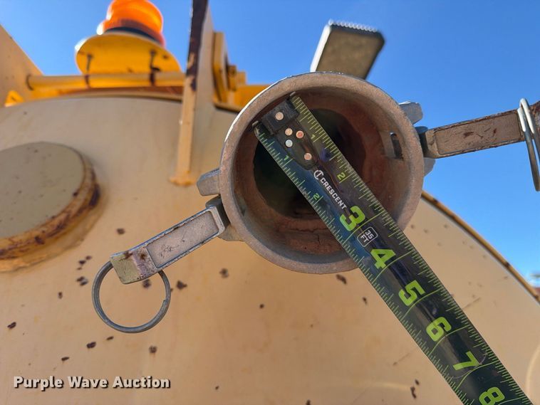 image for item DV8686 2000 Vermeer E550 vacuum excavator